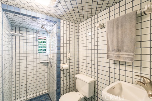 Detail Gallery Image 74 of 78 For 2405 Tustin Ave, Costa Mesa,  CA 92627 - 5 Beds | 4/1 Baths