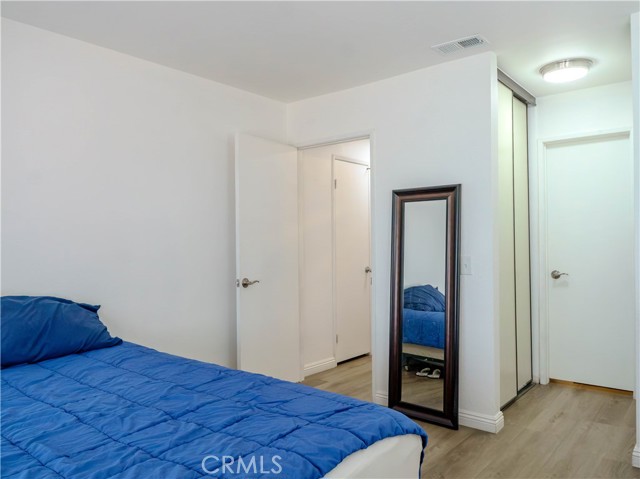 Detail Gallery Image 6 of 23 For 24050 Fawn St, Moreno Valley,  CA 92553 - 2 Beds | 2 Baths