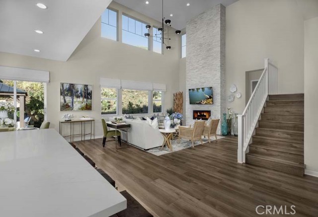 Detail Gallery Image 13 of 23 For 6504 Canyon Oaks, Simi Valley,  CA 93063 - 4 Beds | 3/1 Baths