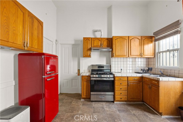 1037 Alpine Street, Los Angeles CA: https://media.crmls.org/medias/b78a1b58-be65-4d28-b6da-dc342a5e242a.jpg