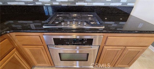 Detail Gallery Image 16 of 75 For 6365 Caxton St, Corona,  CA 91752 - 4 Beds | 3 Baths