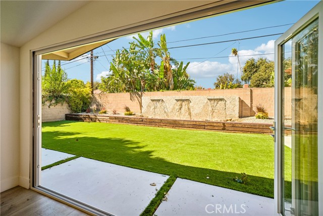 7831 Capistrano photo 17