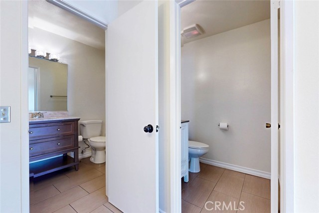 Detail Gallery Image 27 of 38 For 10504 Sunland Blvd Bld #5,  Sunland,  CA 91040 - 2 Beds | 2 Baths