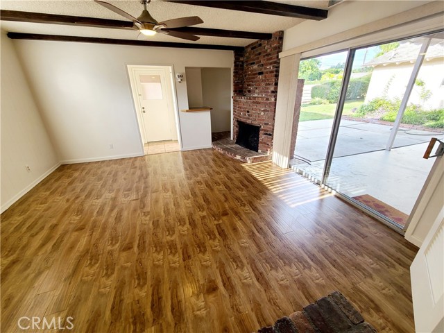 1463 Strawberry Hill Road, Thousand Oaks CA: https://media.crmls.org/medias/b78c74a1-f177-4100-b533-96baba114352.jpg