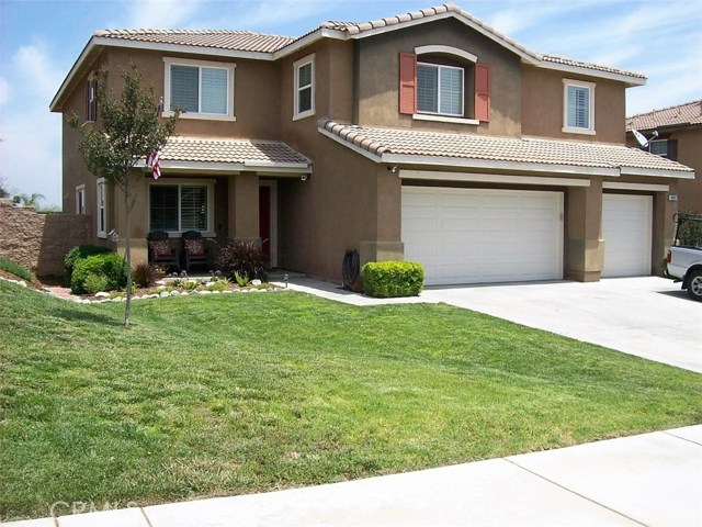 18882 Chatfield Dr, Riverside, CA 92508