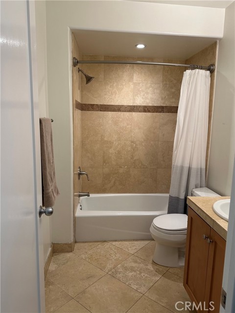 305 Kansas Street, El Segundo CA: https://media.crmls.org/medias/b78c89e5-0440-41d7-bbd9-44a39ebf3342.jpg