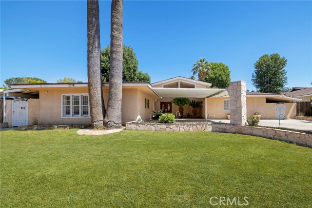 Detail Gallery Image 2 of 23 For 18409 Los Alimos St, Porter Ranch,  CA 91326 - 3 Beds | 2 Baths