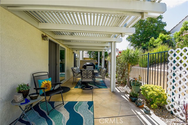 24182 Via Llano, Murrieta CA: https://media.crmls.org/medias/b78d2e58-a97f-413b-852b-d26d371b2ec0.jpg