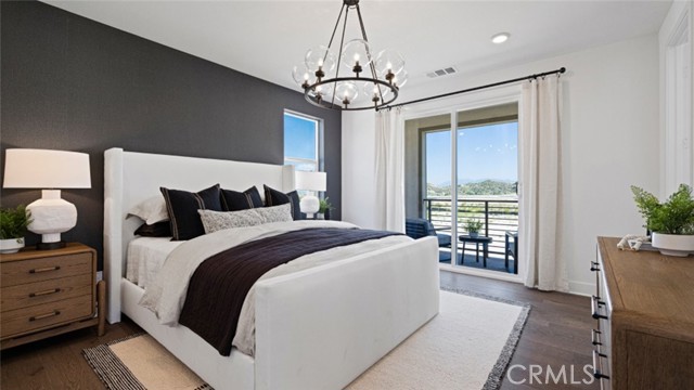 Detail Gallery Image 12 of 34 For 27360 Snowhaven Ct, Valencia,  CA 91354 - 4 Beds | 3/1 Baths