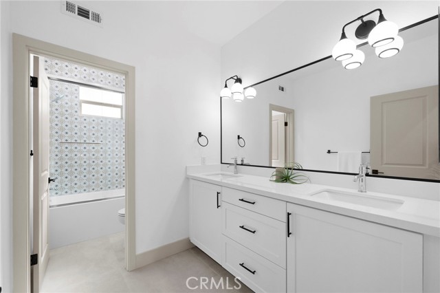 16223 Orizaba Avenue, Paramount CA: https://media.crmls.org/medias/b78da81e-fa1e-4024-9880-1ed6a871d750.jpg
