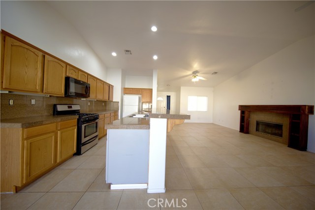 Detail Gallery Image 5 of 15 For 11844 Verbena, Desert Hot Springs,  CA 92240 - 4 Beds | 2 Baths