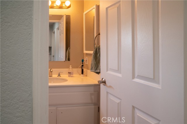 1454 Cresta, Corona CA: https://media.crmls.org/medias/b78e3ce1-decd-4941-badd-ed3f801ef981.jpg