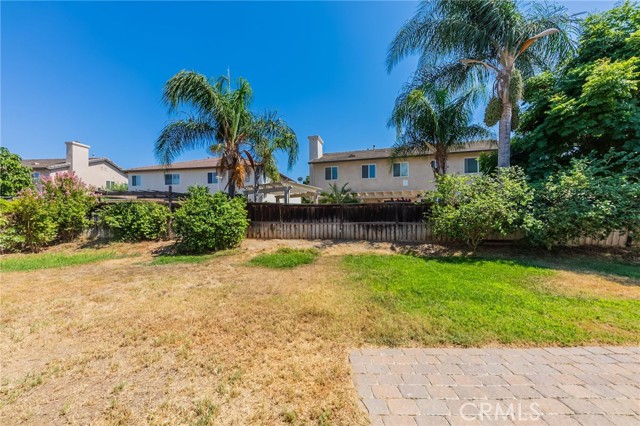 11144 Arizona Avenue, Riverside CA: https://media.crmls.org/medias/b78eea30-409c-4206-856a-251d13262a53.jpg