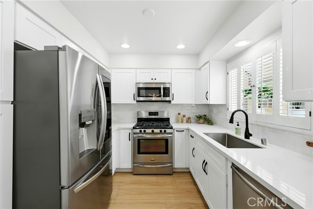 254 N Mar Vista Avenue, Pasadena CA: https://media.crmls.org/medias/b78f7b66-4ee4-4ebd-9ba9-9c0c6db0dfa9.jpg