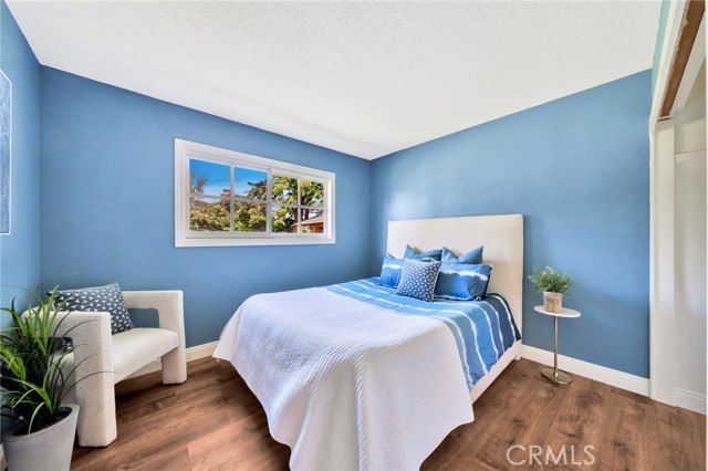 15372 Shasta Lane, Huntington Beach CA: https://media.crmls.org/medias/b78fb041-9f1b-4a08-982d-0ba41625973d.jpg