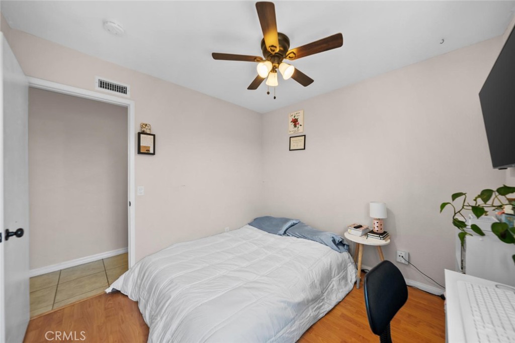 1458 Kent - photo 14