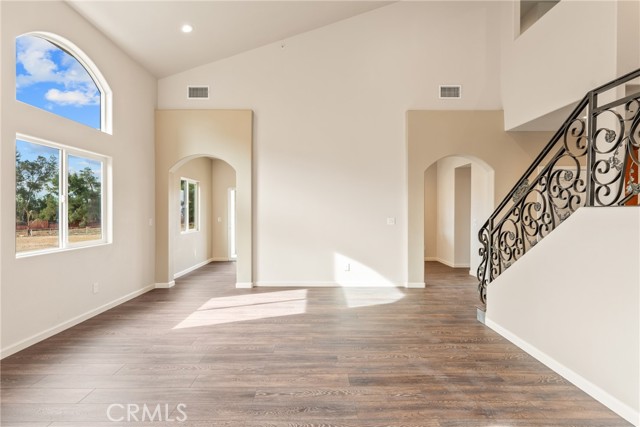 Detail Gallery Image 7 of 70 For 35750 Brookwood Ct, Yucaipa,  CA 92399 - 5 Beds | 4/1 Baths