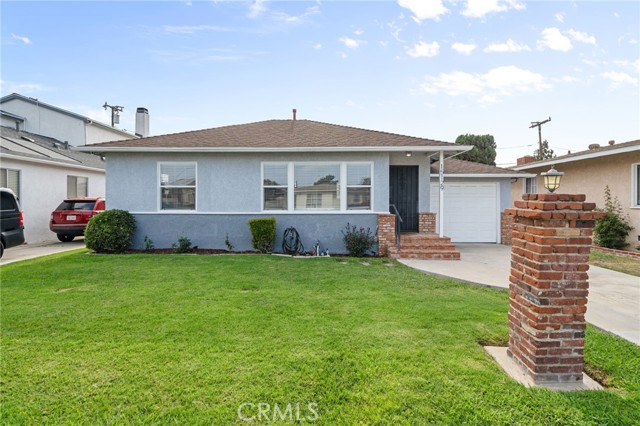 15129 Fonthill Avenue, Lawndale CA: https://media.crmls.org/medias/b791023d-506c-4b18-a075-0dbf4dd8aad3.jpg