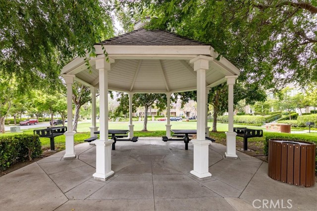 1 Evergreen Road, Ladera Ranch CA: https://media.crmls.org/medias/b791cc38-fd8f-42d4-b56f-bd5a7d515ab1.jpg