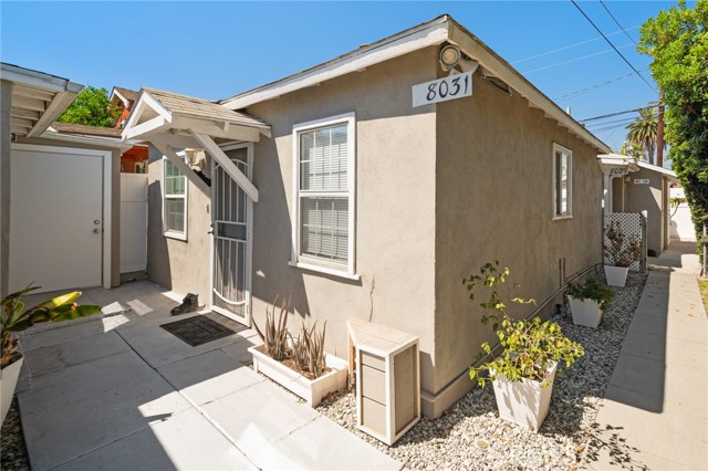 8029 Priscilla Street, Downey CA: https://media.crmls.org/medias/b791edbb-dd3b-4a84-89d6-89ed349b64b9.jpg
