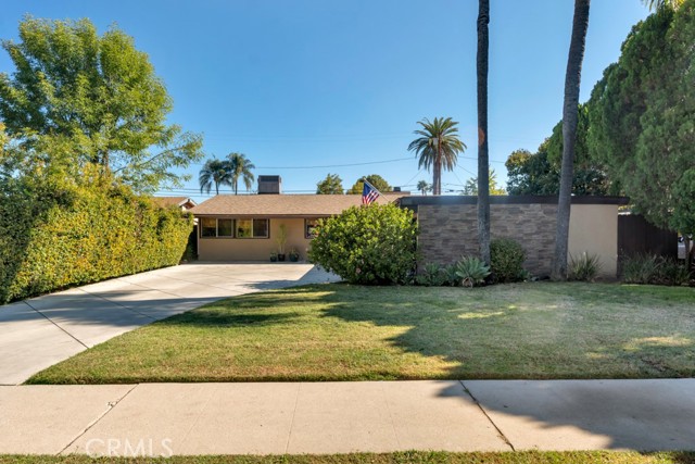 Detail Gallery Image 2 of 44 For 6500 Jumilla, Woodland Hills,  CA 91367 - 3 Beds | 2 Baths