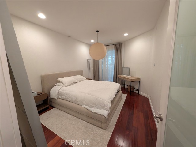Detail Gallery Image 13 of 17 For 585 N Rossmore Ave #207,  Los Angeles,  CA 90004 - 1 Beds | 1 Baths