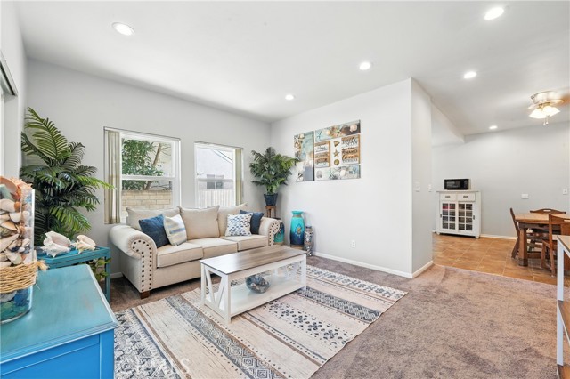 2275 Ximeno Avenue, Long Beach CA: https://media.crmls.org/medias/b7926192-d529-4de1-955b-781e24471663.jpg