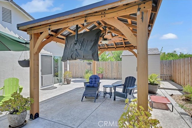 1986 14th Street, Olivehurst CA: https://media.crmls.org/medias/b792d185-0210-4412-b3e4-e6c91e18c5fd.jpg