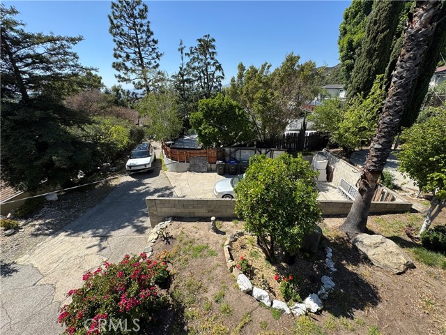 4922 Lowell Avenue, Glendale CA: https://media.crmls.org/medias/b793afe4-e76d-4b81-a7fb-3e2506e67951.jpg