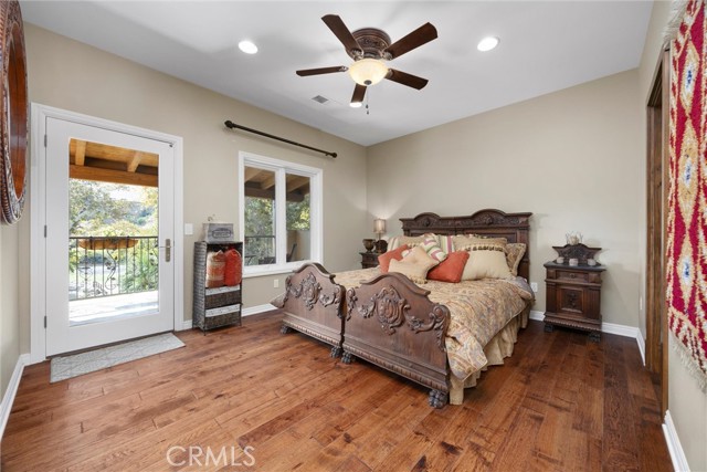 Detail Gallery Image 25 of 75 For 14025 Yokuts, Bakersfield,  CA 93306 - 4 Beds | 5 Baths