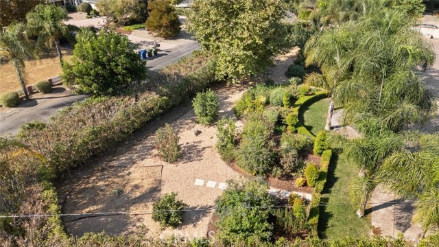 8817 Louise Avenue, Sherwood Forest CA: https://media.crmls.org/medias/b795faa1-2704-4d5e-ad06-cbb762c5cce1.jpg