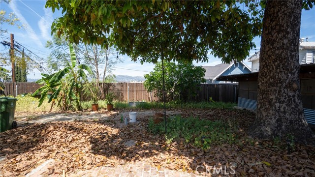 Detail Gallery Image 20 of 29 For 449 N Virgil, Los Angeles,  CA 90004 - 2 Beds | 2 Baths