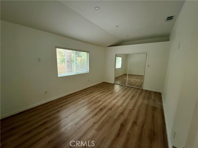 2042 Holly Drive, Los Angeles CA: https://media.crmls.org/medias/b7980266-7c73-4822-a777-3a943e0a2b66.jpg