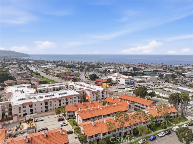 Detail Gallery Image 24 of 26 For 408 Avenue G #30,  Redondo Beach,  CA 90227 - 3 Beds | 2/1 Baths