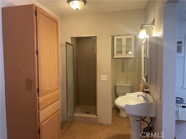 408 E Elm Street, Brea CA: https://media.crmls.org/medias/b799a57a-a3b2-4a39-b2ad-76b774abfa32.jpg