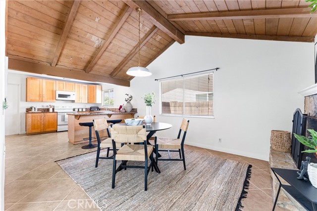 917 N Hart Street, Orange CA: https://media.crmls.org/medias/b799aacf-7b11-400d-a56b-5254ea5f4e57.jpg
