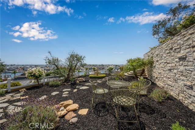 Detail Gallery Image 18 of 51 For 1541 Dolphin, Corona Del Mar,  CA 92625 - 3 Beds | 3/1 Baths