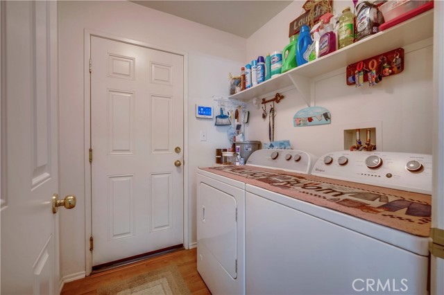3828 Agave Court, Perris CA: https://media.crmls.org/medias/b79d5be1-081a-4440-839e-dea8dd8d28f6.jpg