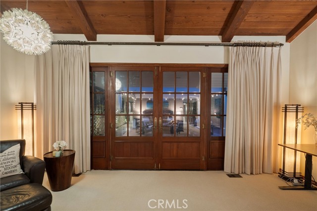 23060 Doris Way, Torrance CA: https://media.crmls.org/medias/b79dbbbe-f521-4483-9d15-15866418dd78.jpg