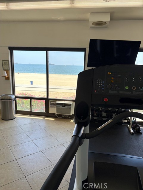 Detail Gallery Image 8 of 44 For 1750 E Ocean Bld #201,  Long Beach,  CA 90802 - 2 Beds | 2 Baths