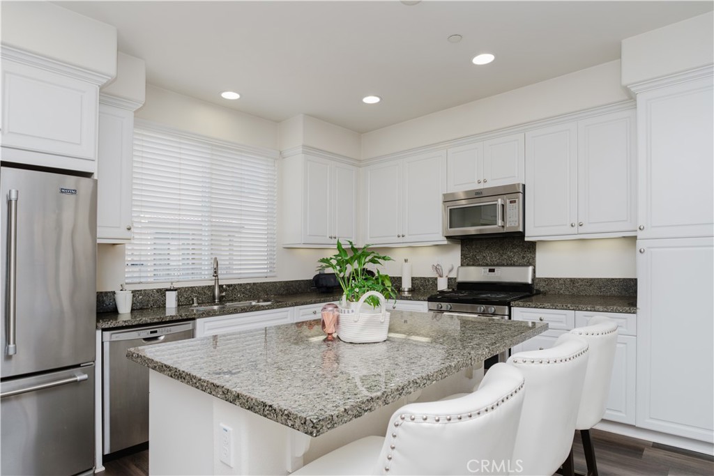 B79E7D29 C0Df 40D6 Bfde 461719A03Fd6 6327 Lyra Road, Eastvale, Ca 91752 &Lt;Span Style='BackgroundColor:transparent;Padding:0Px;'&Gt; &Lt;Small&Gt; &Lt;I&Gt; &Lt;/I&Gt; &Lt;/Small&Gt;&Lt;/Span&Gt;