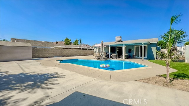 4127 N 4th Avenue, San Bernardino CA: https://media.crmls.org/medias/b79ec9e4-efe0-427e-a3cd-094a54e19355.jpg