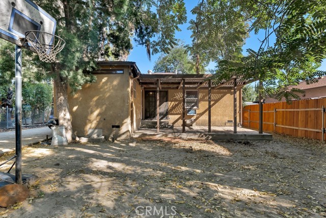 Detail Gallery Image 30 of 35 For 7725 Owensmouth, Canoga Park,  CA 91304 - 3 Beds | 2 Baths