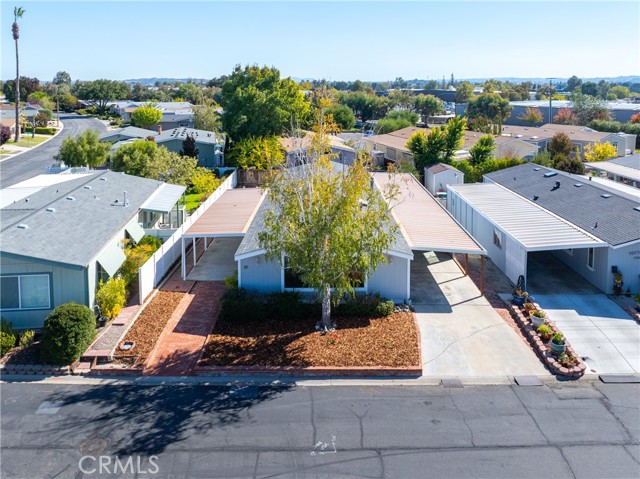 Detail Gallery Image 3 of 58 For 4 Dove Ct, Paso Robles,  CA 93446 - 2 Beds | 2 Baths
