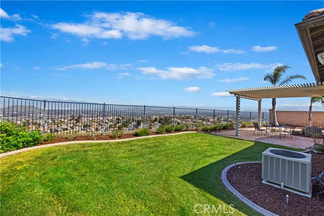 Detail Gallery Image 38 of 57 For 16250 Skyridge Dr, Riverside,  CA 92503 - 3 Beds | 2/1 Baths