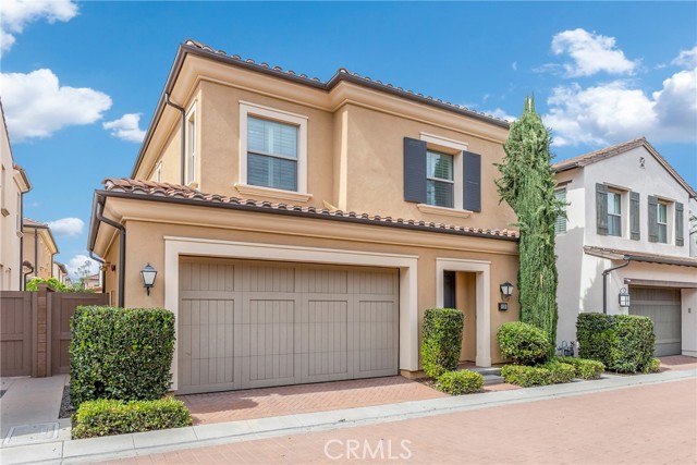 Detail Gallery Image 3 of 60 For 126 Gulfstream, Irvine,  CA 92620 - 3 Beds | 2/1 Baths