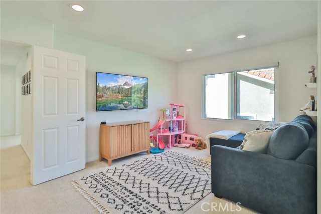 2505 Peachwood Place, Westlake Village CA: https://media.crmls.org/medias/b7a1c516-cdc5-41da-beb8-8190761568ae.jpg