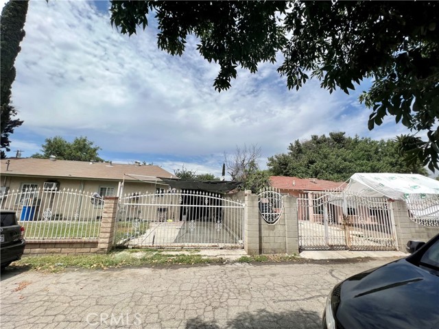 Detail Gallery Image 4 of 5 For 1206 W West 7th, San Bernardino,  CA 92411 - – Beds | – Baths