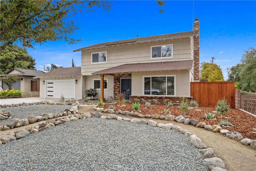 872 Knox Place