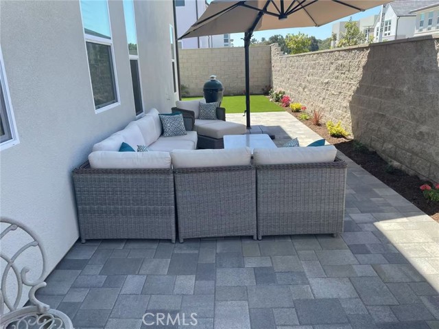 100 Hill, Lake Forest CA: https://media.crmls.org/medias/b7a266df-9371-498c-9a10-547ed9d82dad.jpg